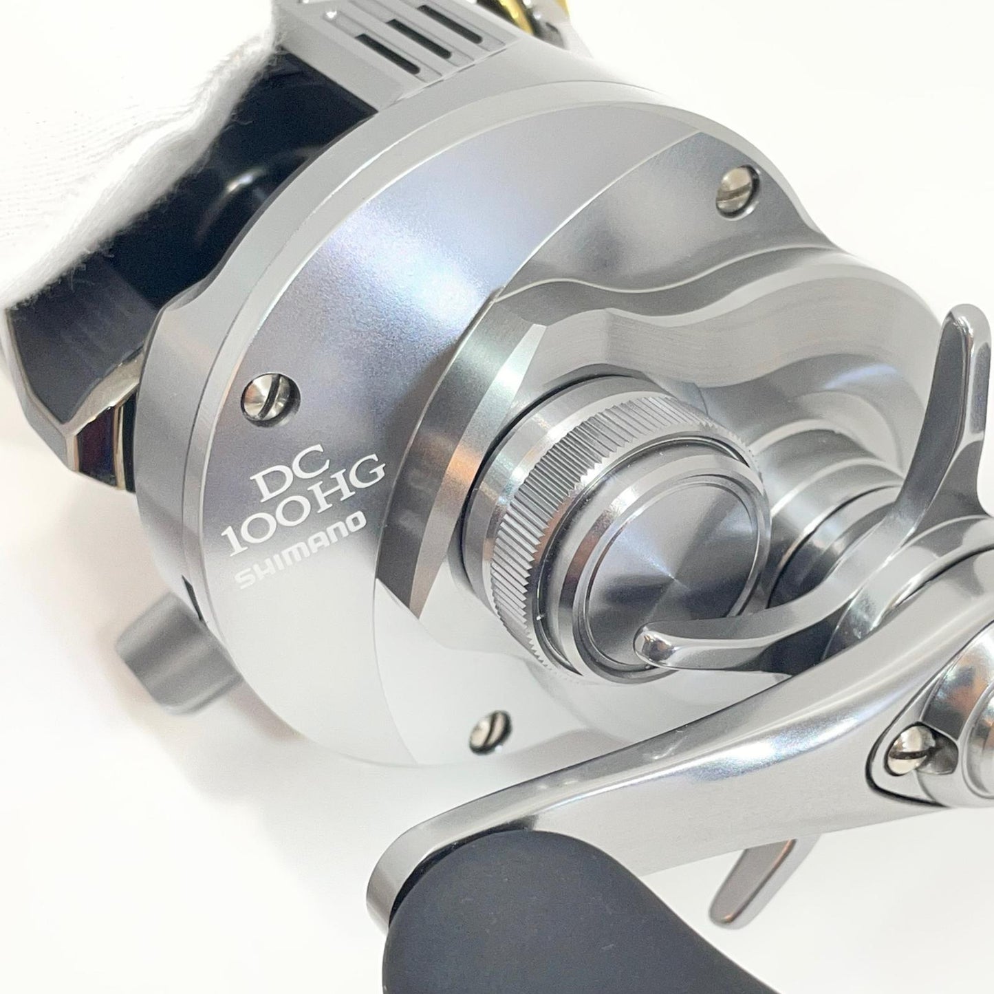 【フィッシング/釣り/釣具/リール】 【ベイトリール/右ハンドル】SHIMANO | シマノ 26カルカッタコンクエスト DC 100HG【尾張小牧店】