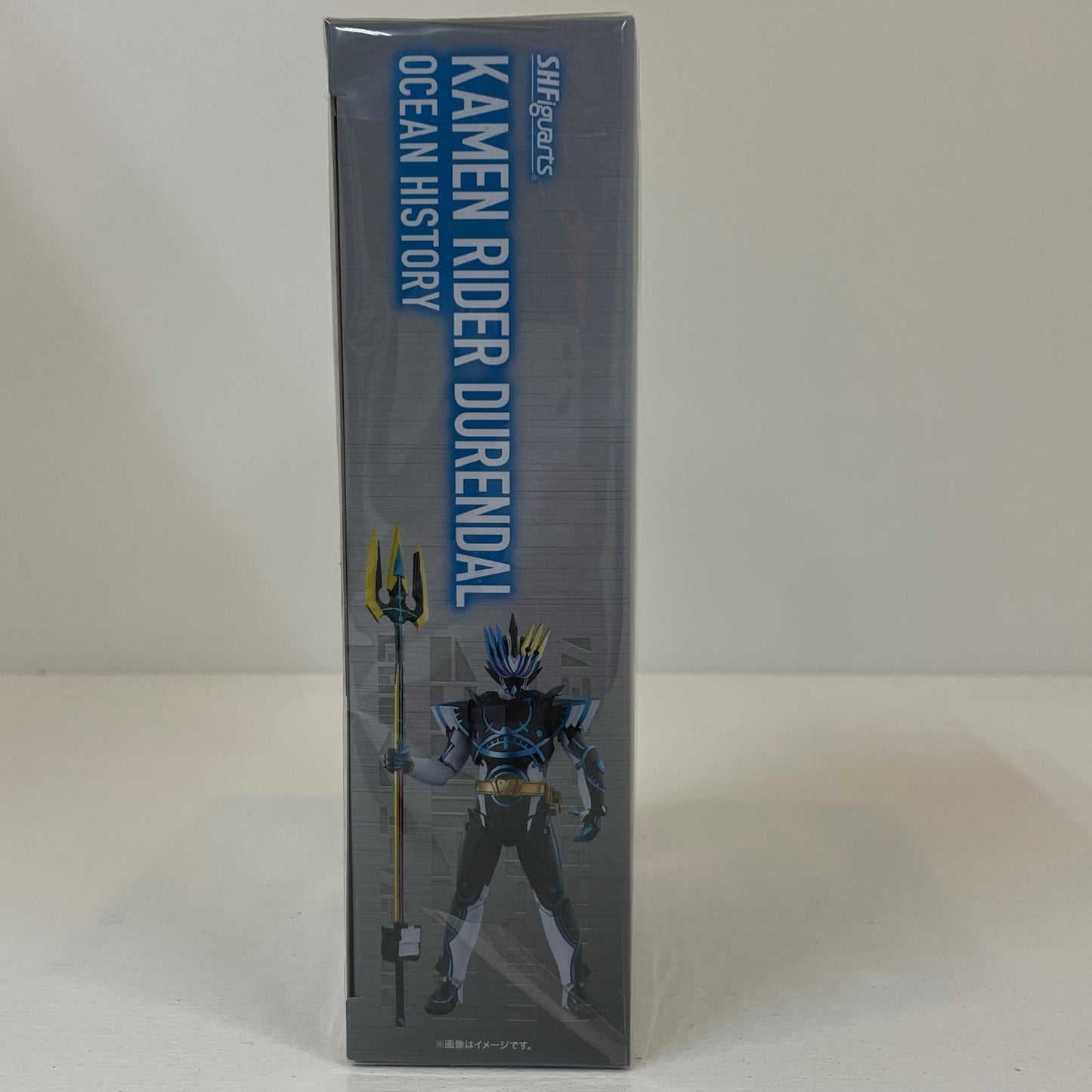 フィギュア S.H.Figuarts仮面ライダーデュランダルオーシャンヒストリー「仮面ライダーセイバー」【フィギュア】【尾張小牧店】