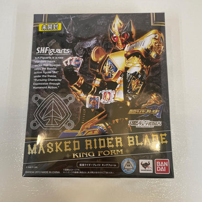 フィギュア S.H.Figuarts仮面ライダーブレイドキングフォーム「仮面ライダー剣(ブレイド)」魂ウェブ商店限定【フィギュア】【尾張小牧店】