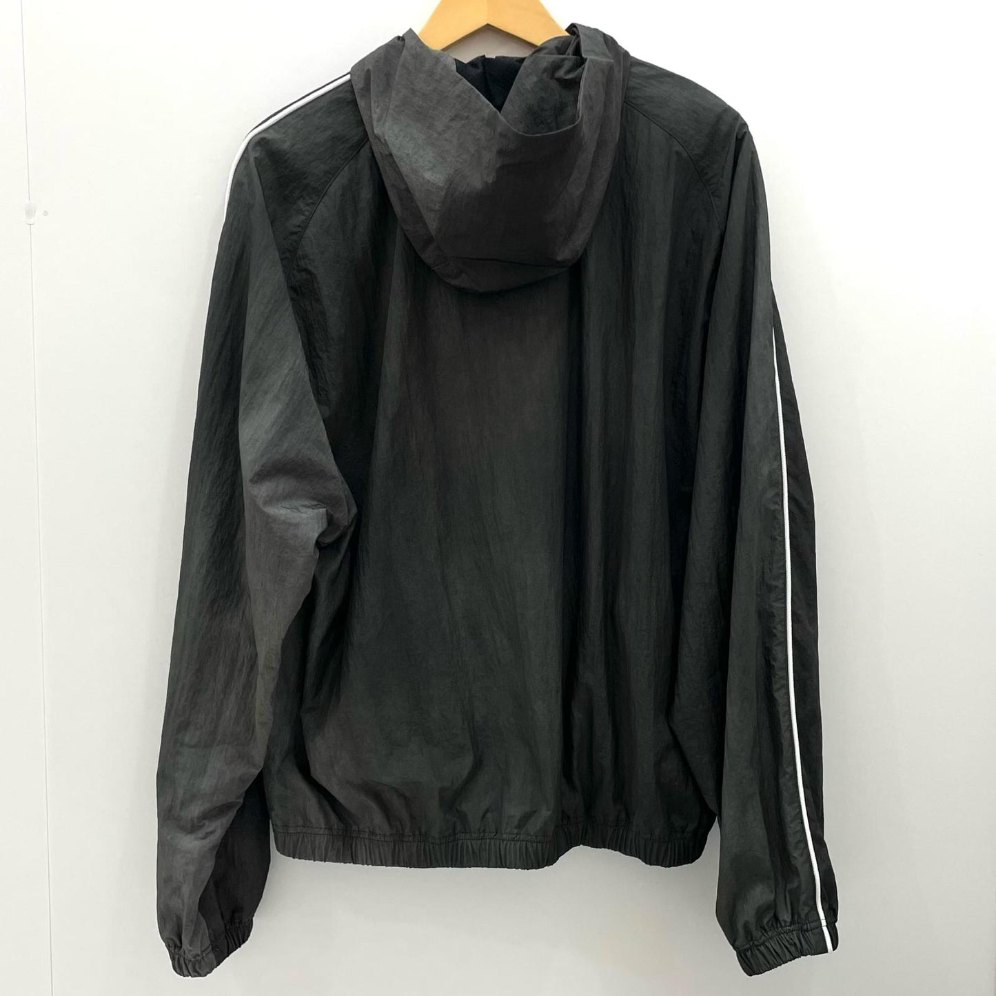 doublet | ダブレット EMBROIDERED CHAIN TRACK JACKET ジャージ 26SS22BL252 グレー サイズ：M【尾張小牧店】