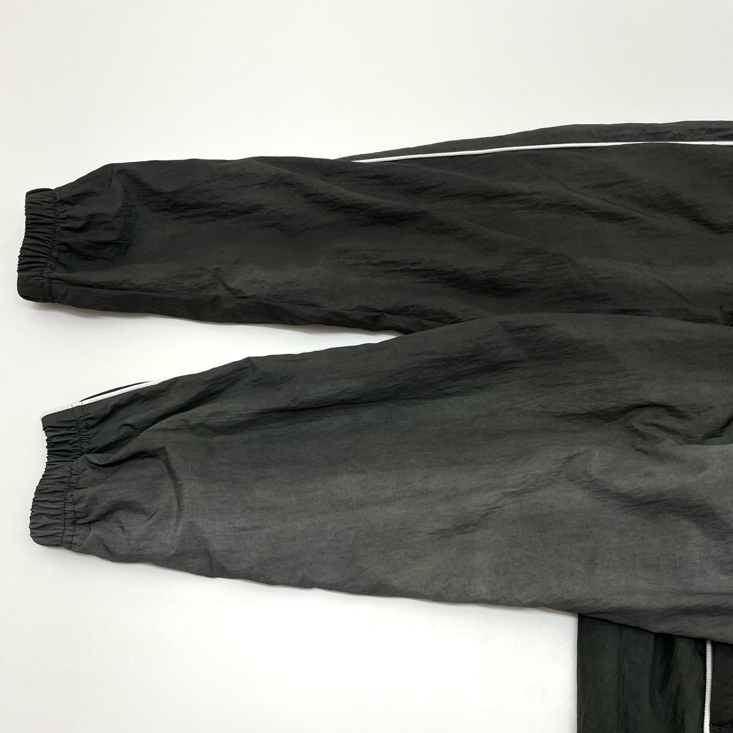 doublet | ダブレット EMBROIDERED CHAIN TRACK JACKET ジャージ 26SS22BL252 グレー サイズ：M【尾張小牧店】
