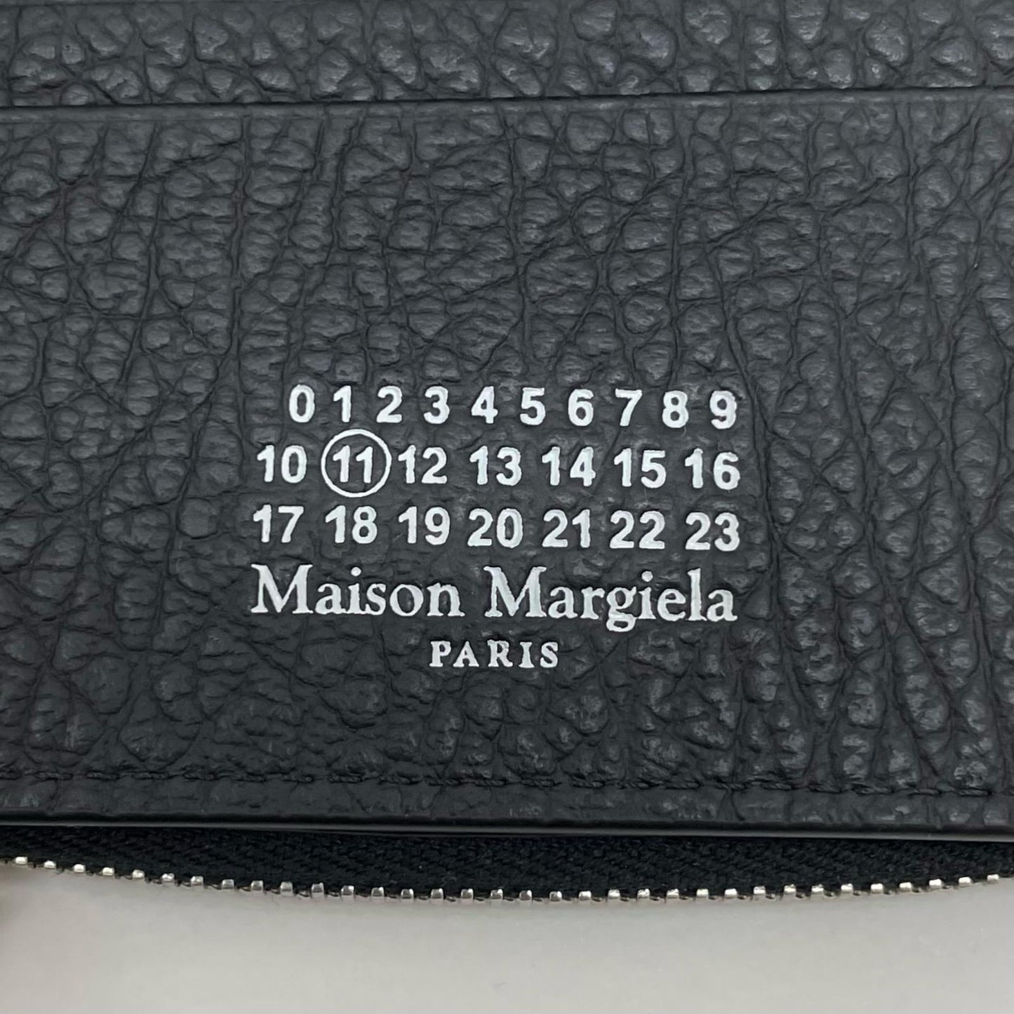 Maison Margiela | メゾンマルジェラ FLIP FLAP WALLET 二つ折り財布 SA1UI0023 ブラック【尾張小牧店】