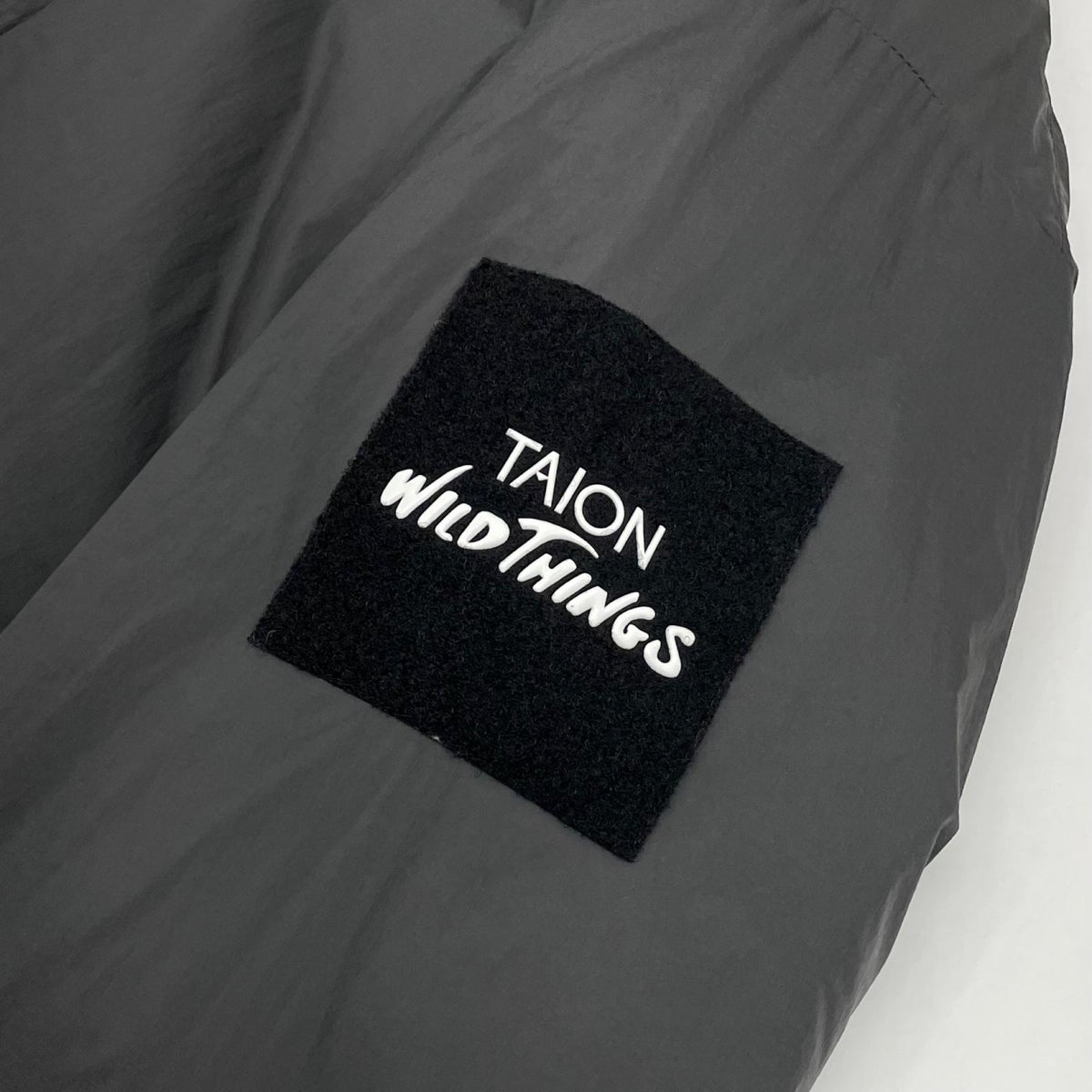 【中古】WILD THINGS | ワイルドシングス　24AW ダウンジャケット WT24445TN-JS グレー サイズ：L【尾張小牧店】