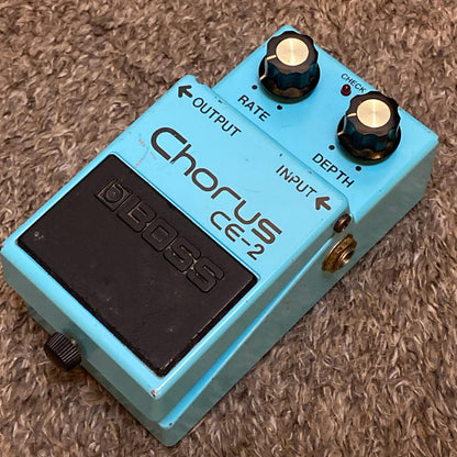 BOSS | ボス 楽器 CE-2【尾張小牧店】