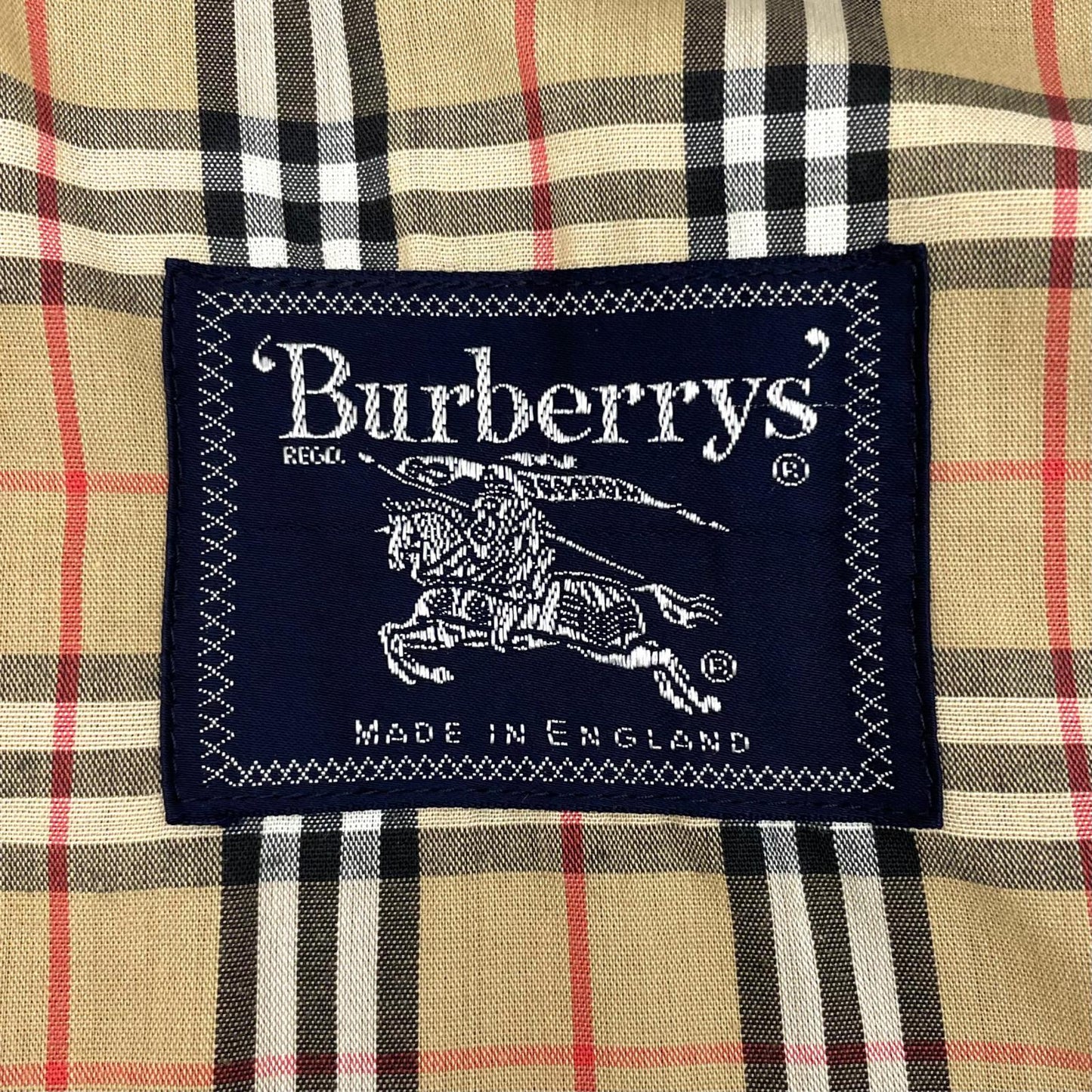 【中古】Burberry's | バーバリーズ その他アウター カーキ サイズ：M【尾張小牧店】
