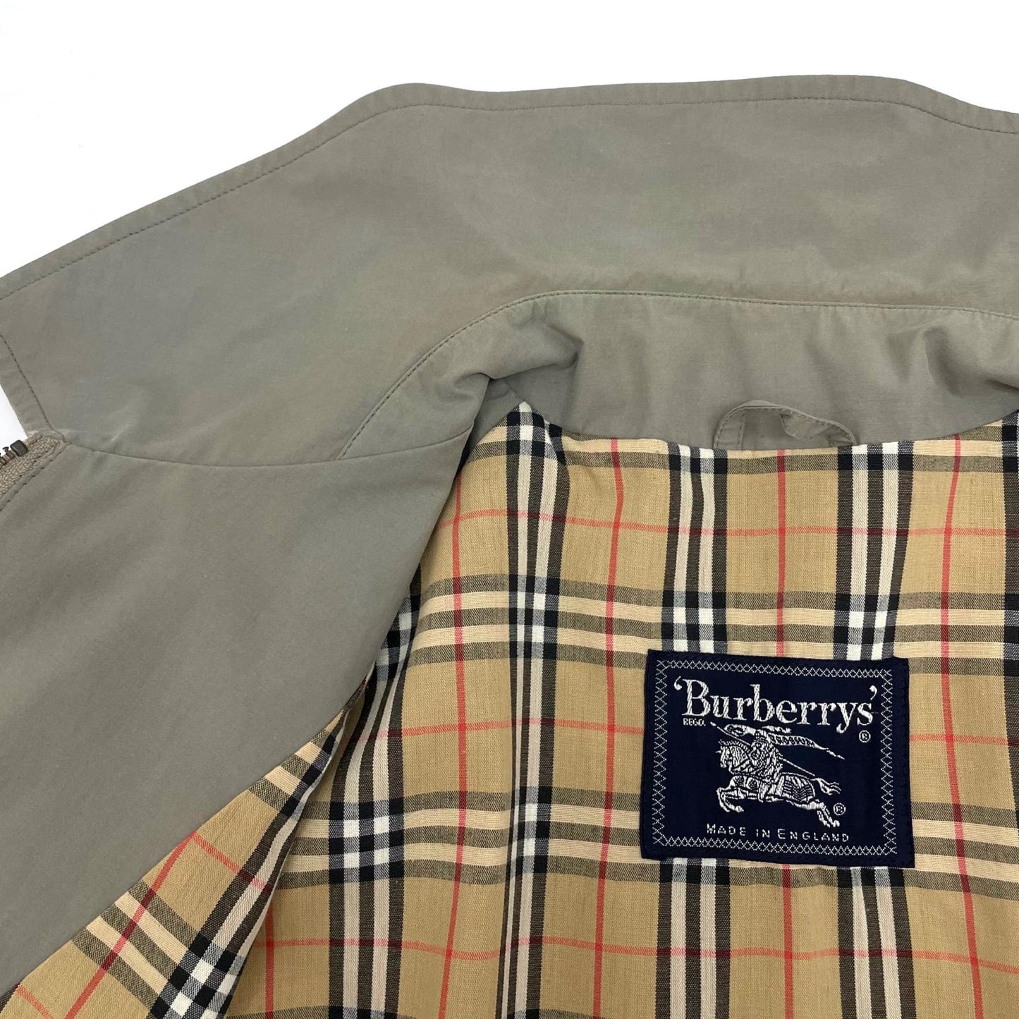 【中古】Burberry's | バーバリーズ その他アウター カーキ サイズ：M【尾張小牧店】