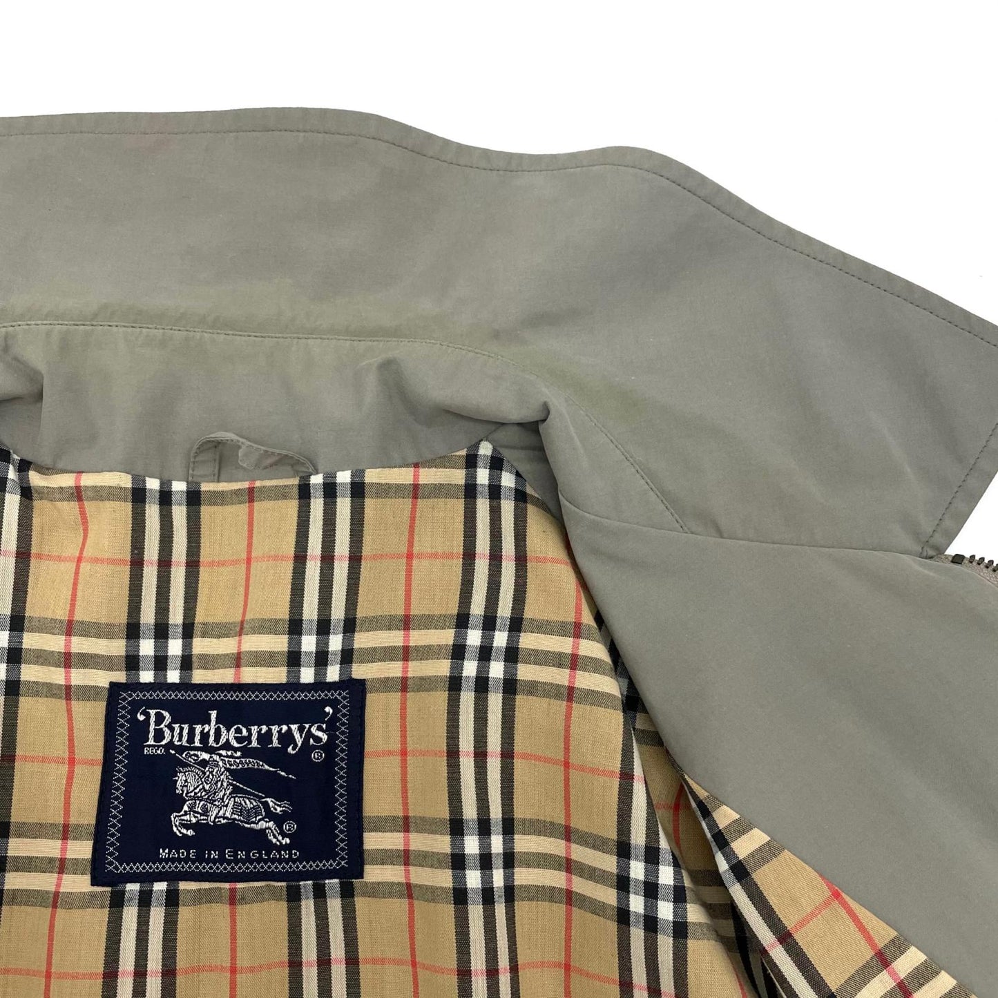 【中古】Burberry's | バーバリーズ その他アウター カーキ サイズ：M【尾張小牧店】