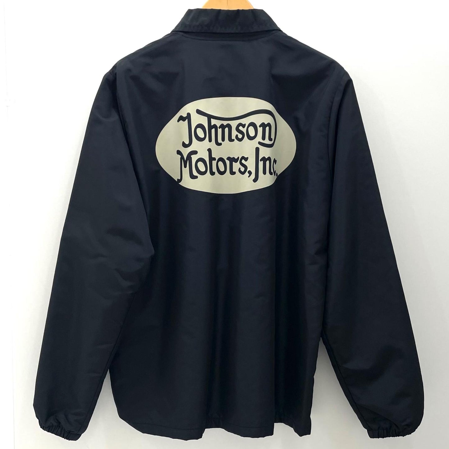 【中古】TOYS McCOY | トイズマッコイ JOHNSON MOTORS, INC. COACH JACKET JOMO その他アウター TMJ1809 ブラック サイズ：L【尾張小牧店】