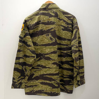 【中古】The REAL McCOY'S | ザリアルマッコイズ TIGER CAMOUFLAGE SHIRT ミリタリージャケット カモ柄 サイズ：M【尾張小牧店】