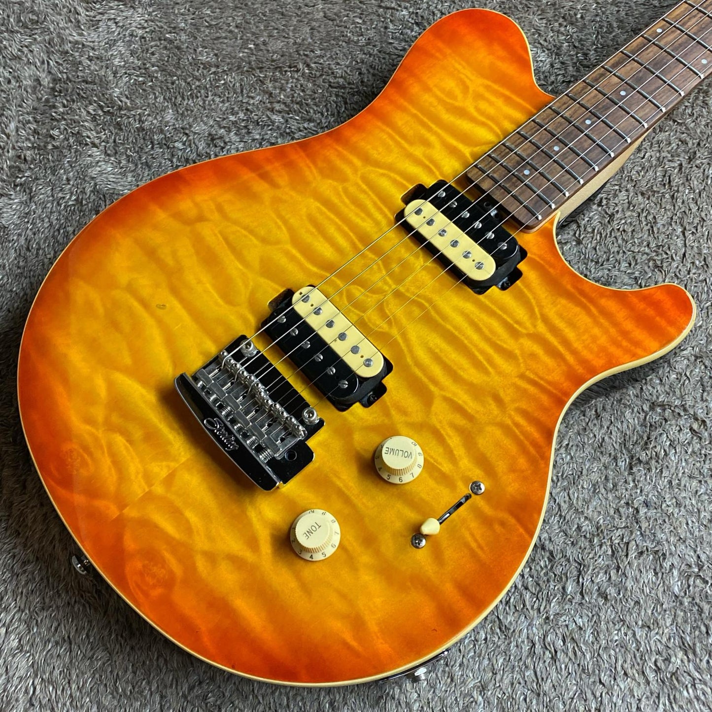 Sterling by MUSIC MAN | スターリングバイミュジックマン 楽器 AX-30【尾張小牧店】