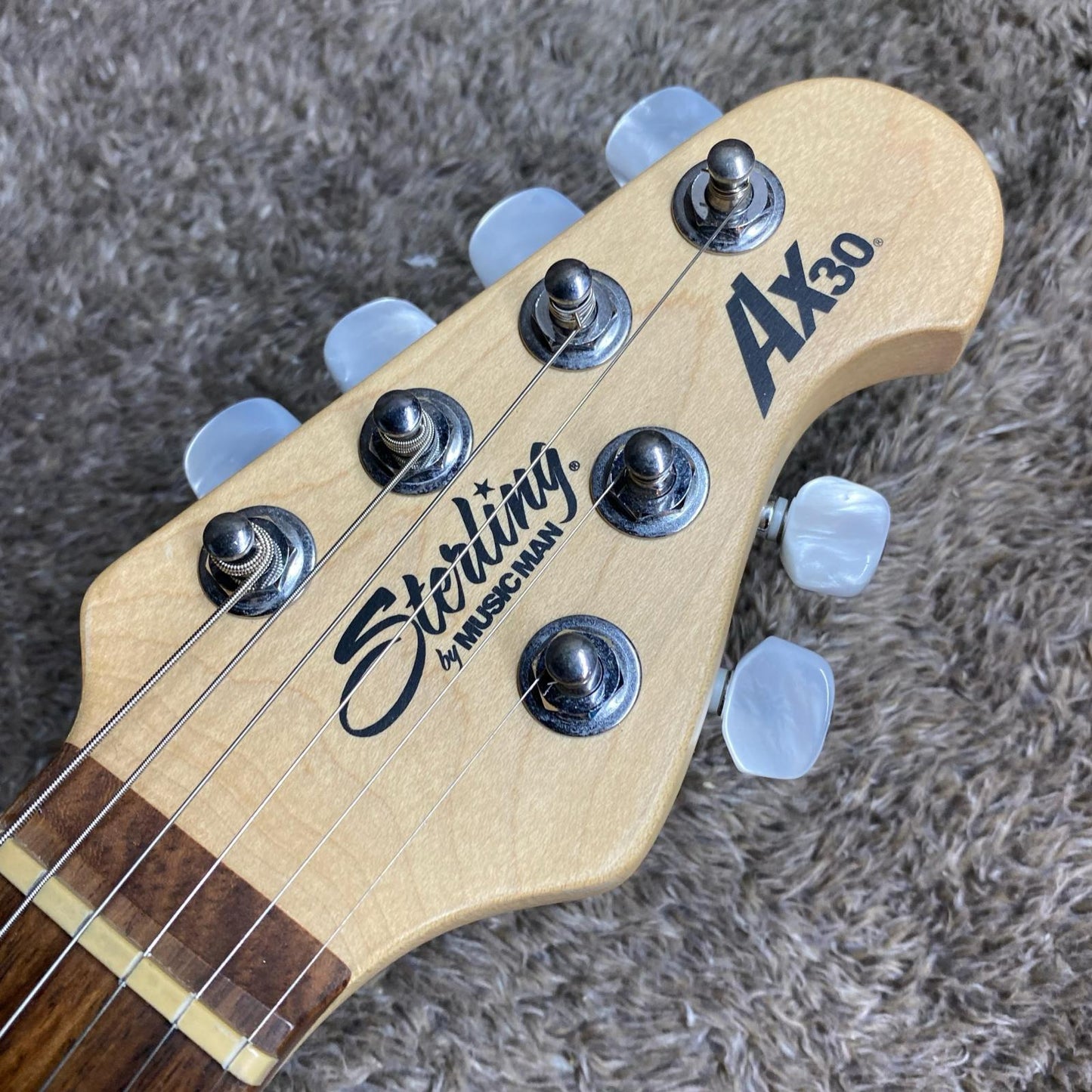 Sterling by MUSIC MAN | スターリングバイミュジックマン 楽器 AX-30【尾張小牧店】