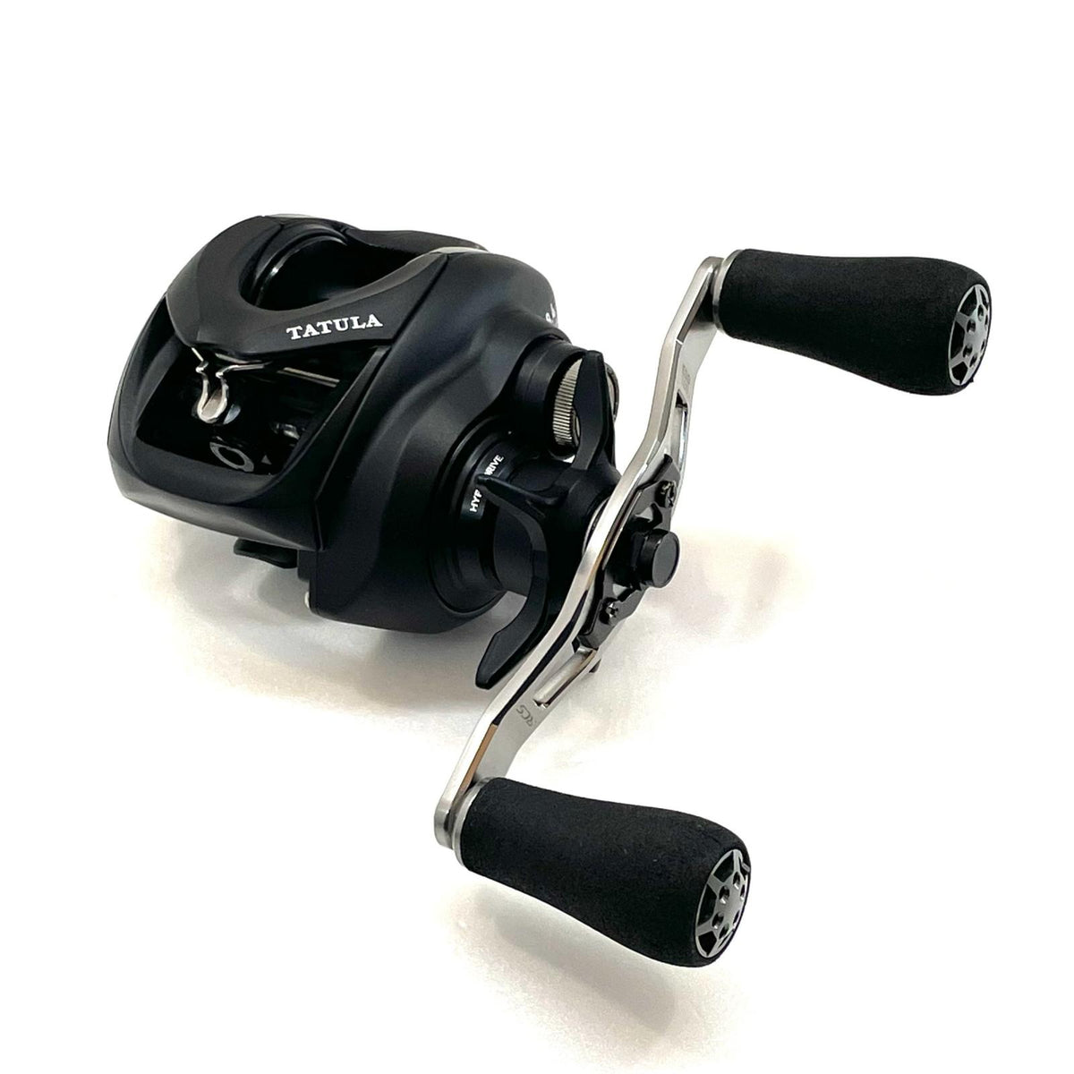 【フィッシング/釣り/釣具/リール】 【ベイトリール/左ハンドル】Daiwa | ダイワ ※付属品なし 25タトゥーラTW 200XHL【尾張小牧店】