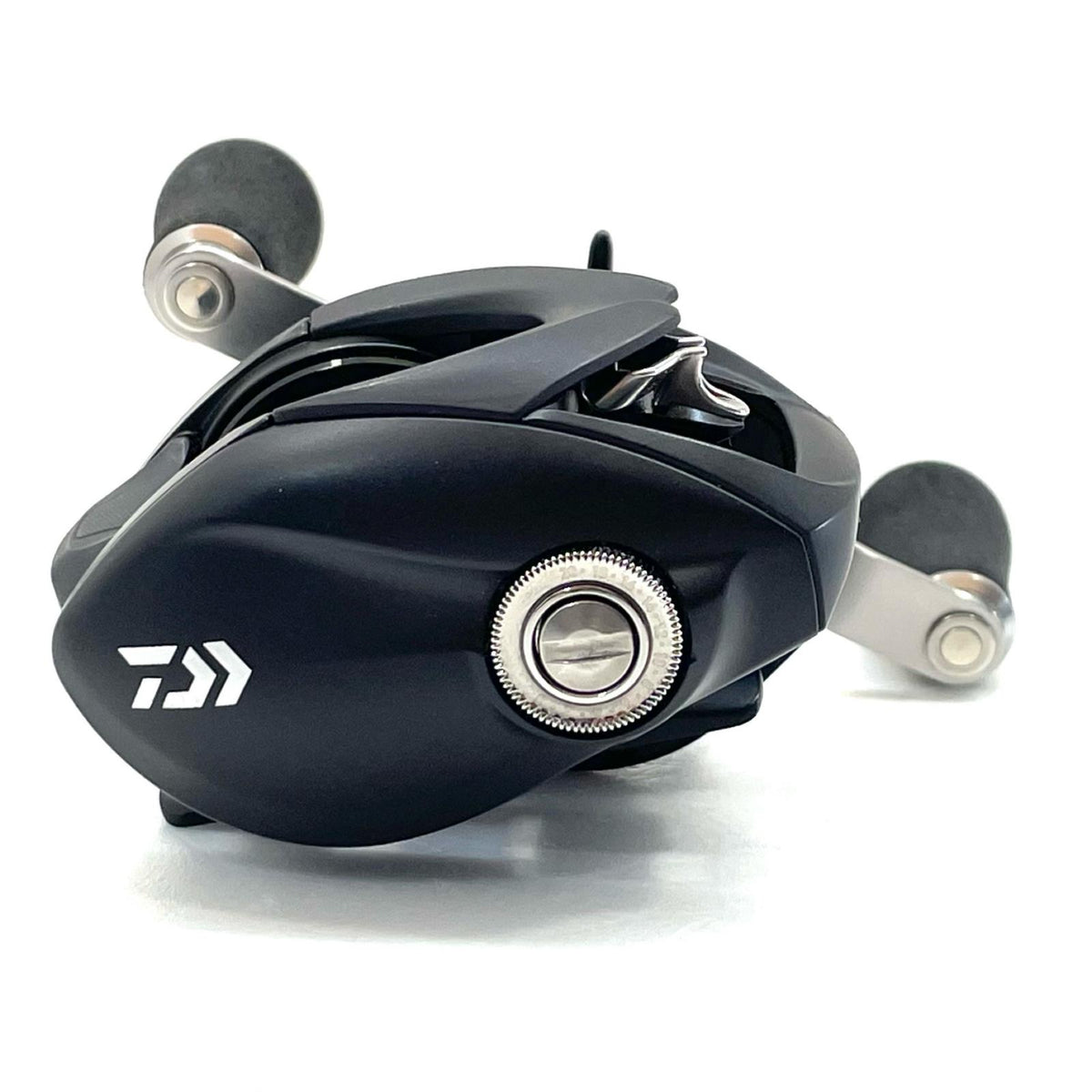 【フィッシング/釣り/釣具/リール】 【ベイトリール/左ハンドル】Daiwa | ダイワ ※付属品なし 25タトゥーラTW 200XHL【尾張小牧店】