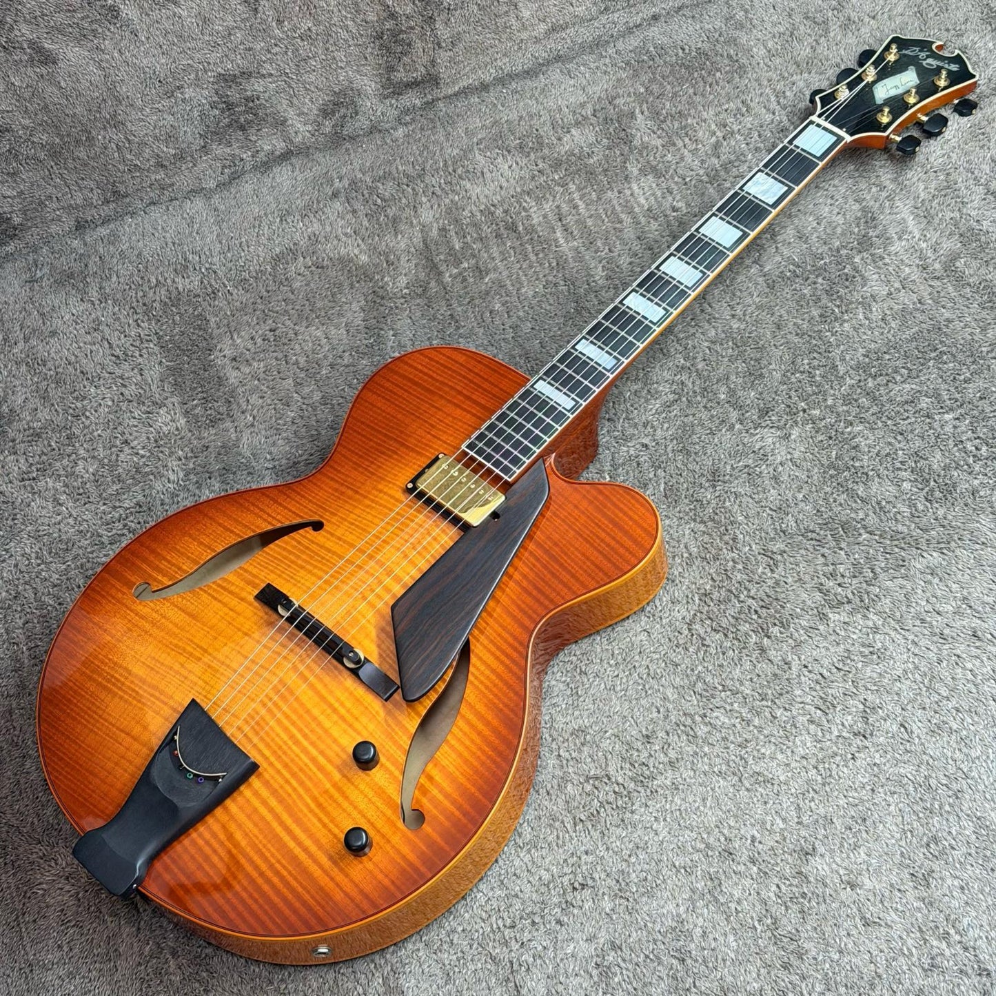 D'Aquisto | ダキスト 楽器 DQ-JZ Jazz Line Violin Burst 2003年製【尾張小牧店】