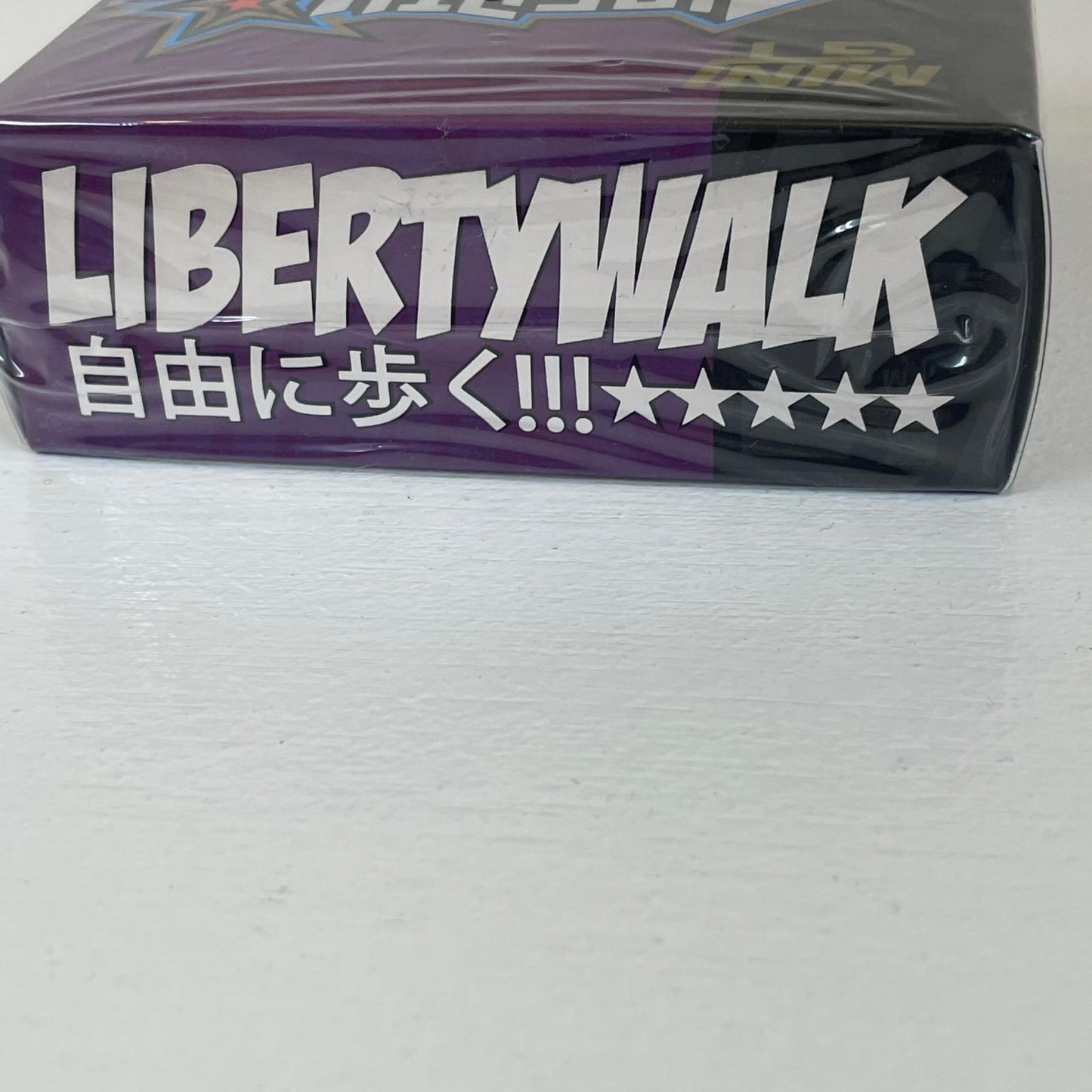 MINI GT 1/64 LB-Silhouette WORKS GT Nissan 35GT-RR バージョン 1 `Purple Metallic` (左ハンドル)【尾張小牧店】