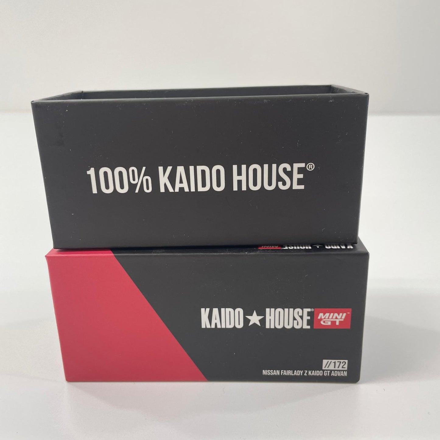 MINI GT KHMG172 1/64 ニッサン フェアレディZ Kaido GT ADVAN(右ハンドル)【尾張小牧店】