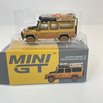 MINI GT 1/64 ランドローバー ディフェンダー 1989 キャメルトロフィー 優勝車 UKウェザリング塗装【尾張小牧店】