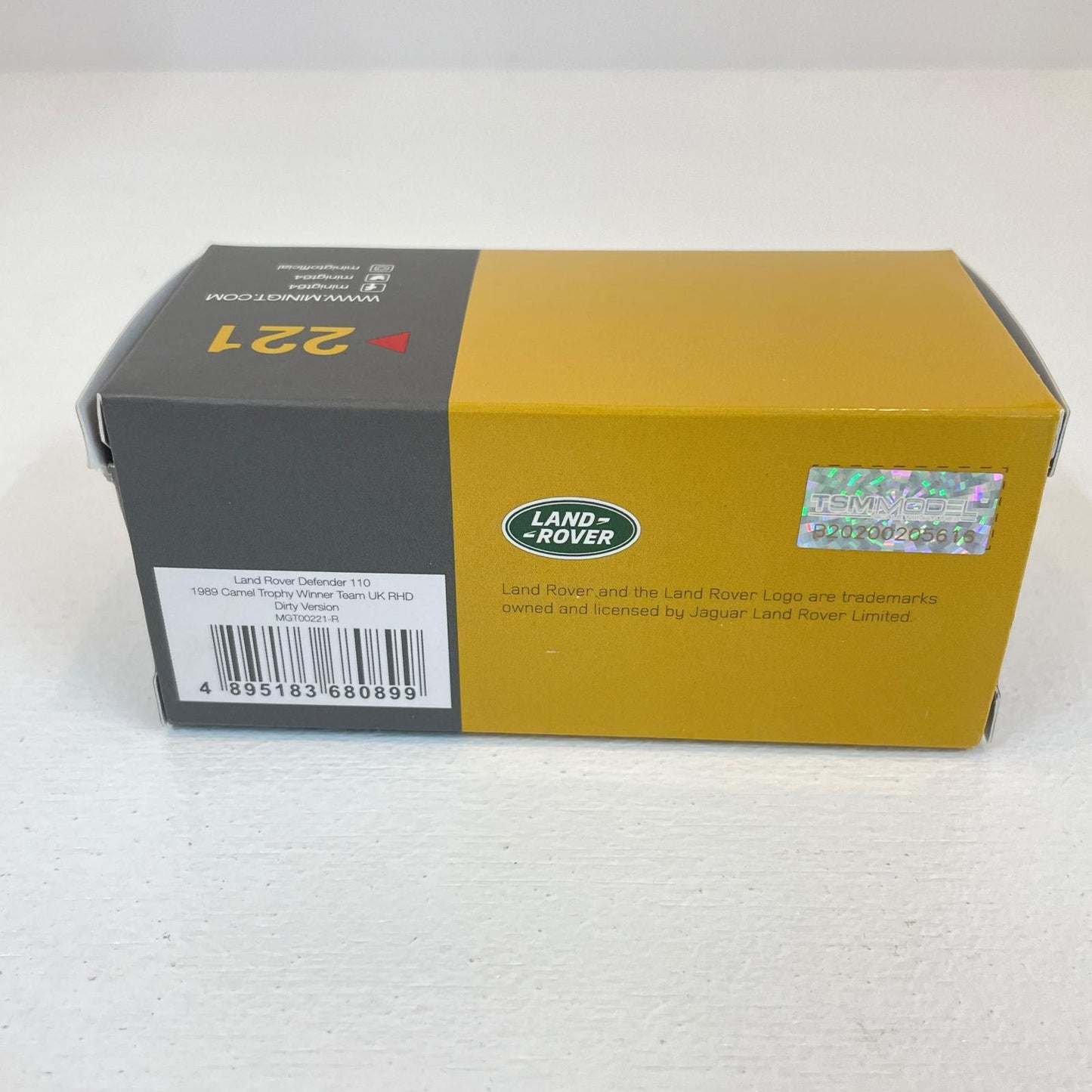 MINI GT 1/64 ランドローバー ディフェンダー 1989 キャメルトロフィー 優勝車 UKウェザリング塗装【尾張小牧店】