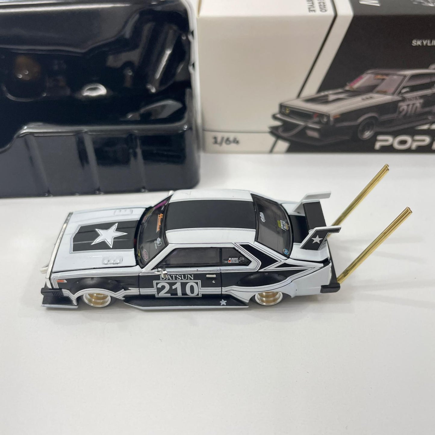 POP RACE 1/64 SKYLINE C210 BOSOZOKU STYLE MATT BLACK【尾張小牧店】