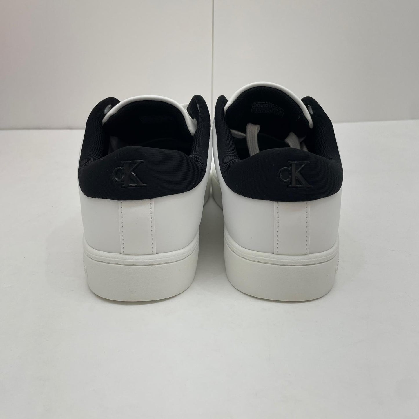 Calvin Klein | カルバンクライン スニーカー ホワイト【尾張小牧店】