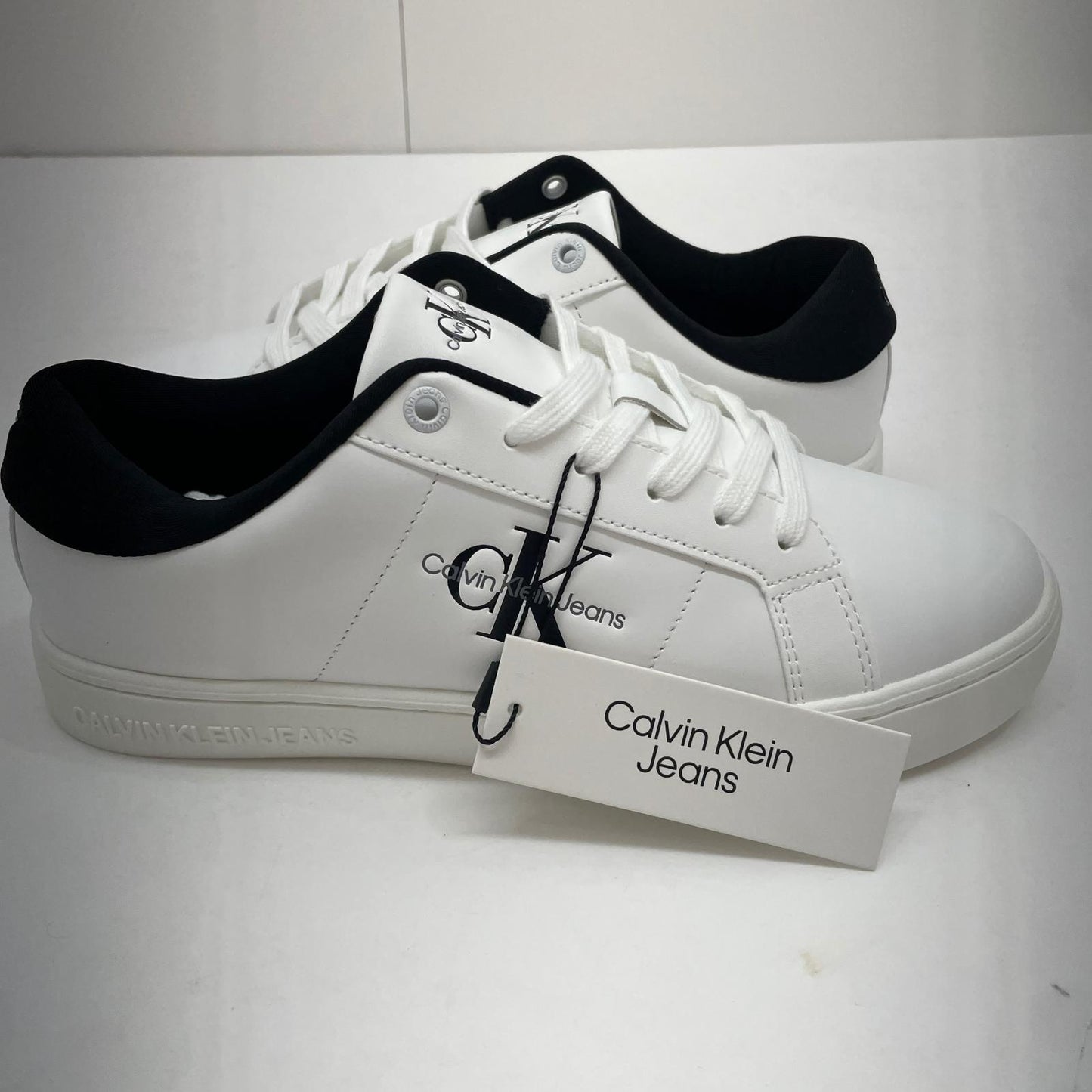 Calvin Klein | カルバンクライン スニーカー ホワイト【尾張小牧店】
