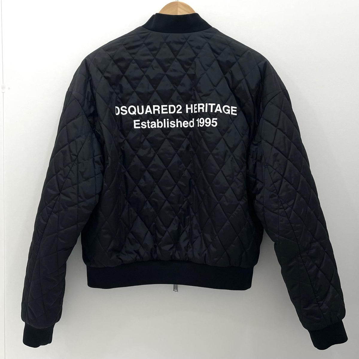 【中古】DSQUARED2 | ディースクエアード キルティングジャケット S74AM1626 ブラック サイズ：44【尾張小牧店】