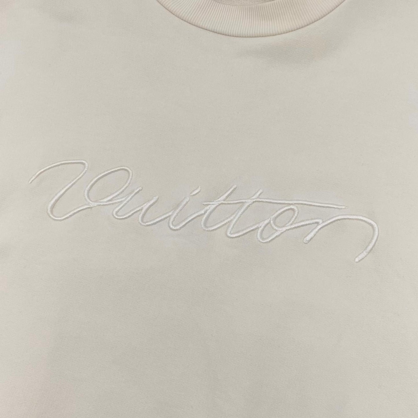 【中古】LOUIS VUITTON | ルイ・ヴィトン　25AW 長袖スウェット RM252MQ FWC HTY09W ホワイト サイズ：XS【尾張小牧店】