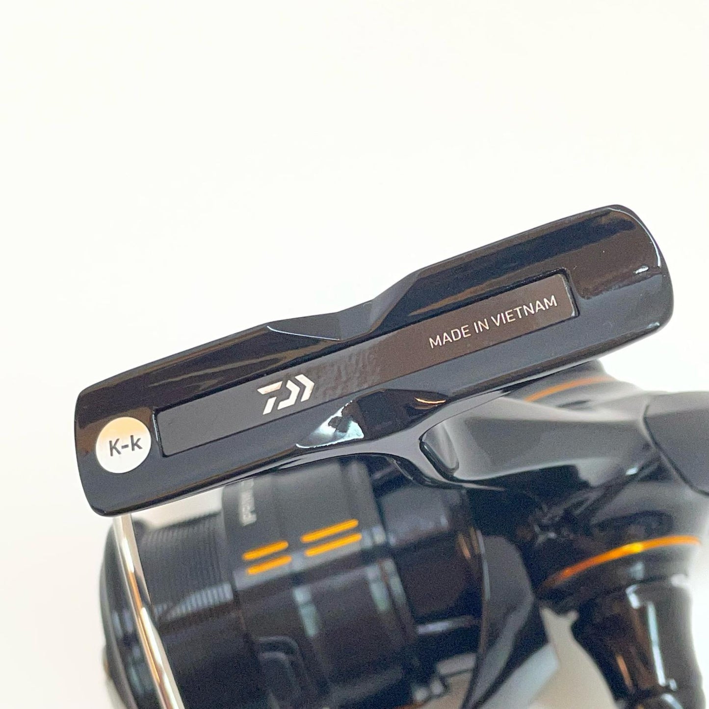 【フィッシング/釣り/釣具/リール】 【スピニングリール】Daiwa | ダイワ ※付属品なし 25イプリミ LT 2000S-P【尾張小牧店】