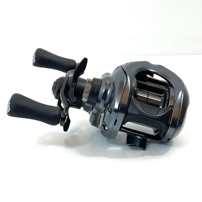 【フィッシング/釣り/釣具/リール】 【ベイトリール/左ハンドル】Daiwa | ダイワ 25タトゥーラ SV TW 100XHL【尾張小牧店】