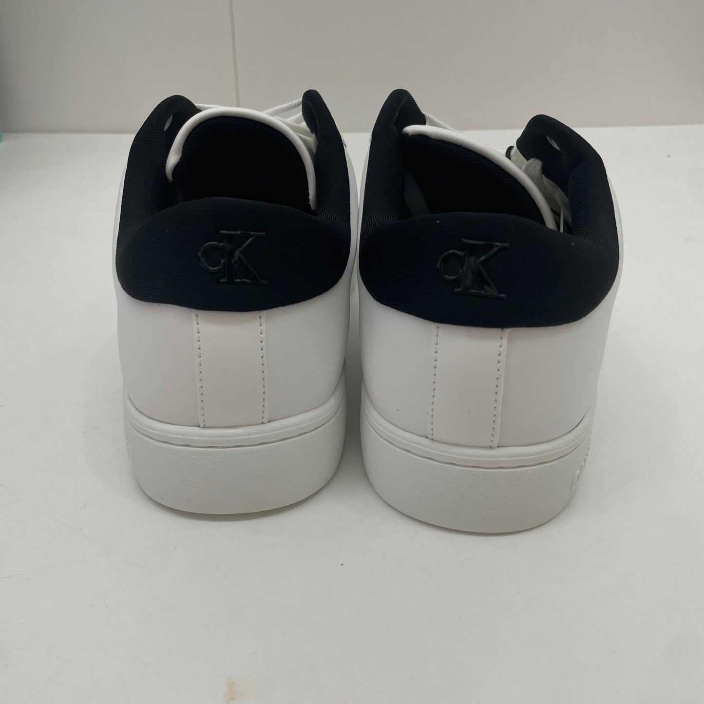 【中古】Calvin Klein | カルバンクライン スニーカー 28.0cm YM0YM00864 ホワイト【尾張小牧店】