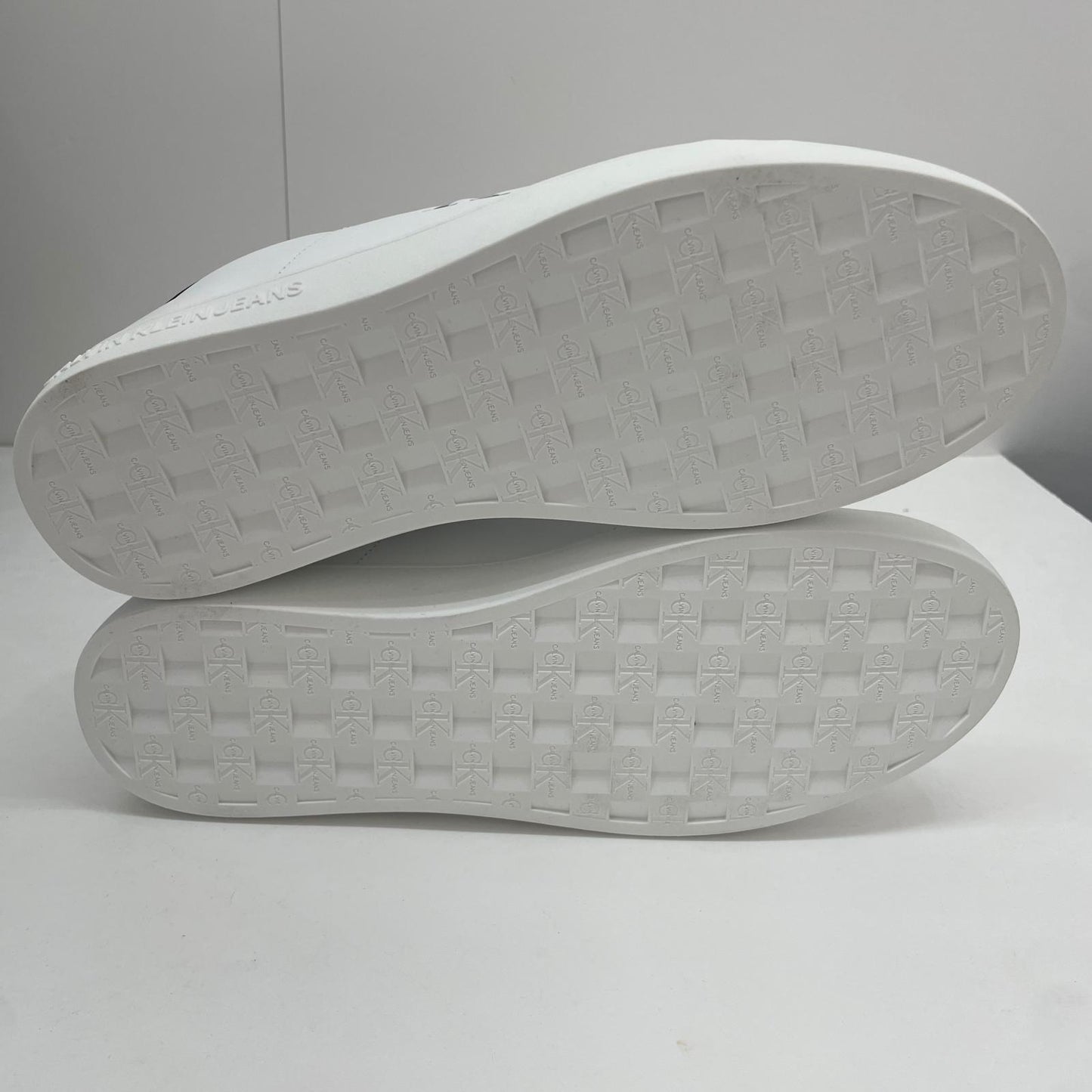 【中古】Calvin Klein | カルバンクライン スニーカー 28.0cm YM0YM00864 ホワイト【尾張小牧店】