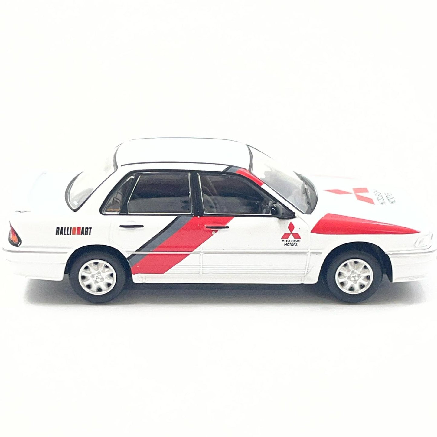 TLV NEO LV-N129a 三菱ギャランVR-4 RS (白) トミカリミテッドヴィンテージ【尾張小牧店】