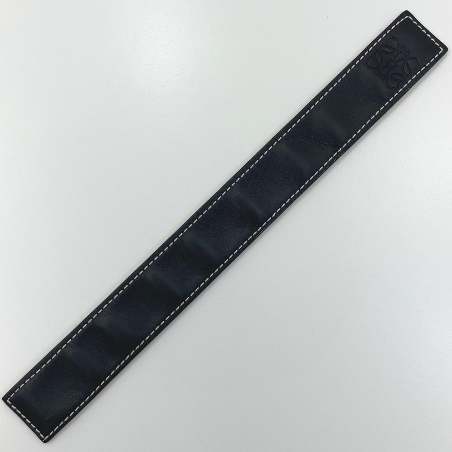 【中古】LOEWE | ロエベ スラップ ブレスレット スモール アナグラム バングル 119.19.336 ブラック【尾張小牧店】