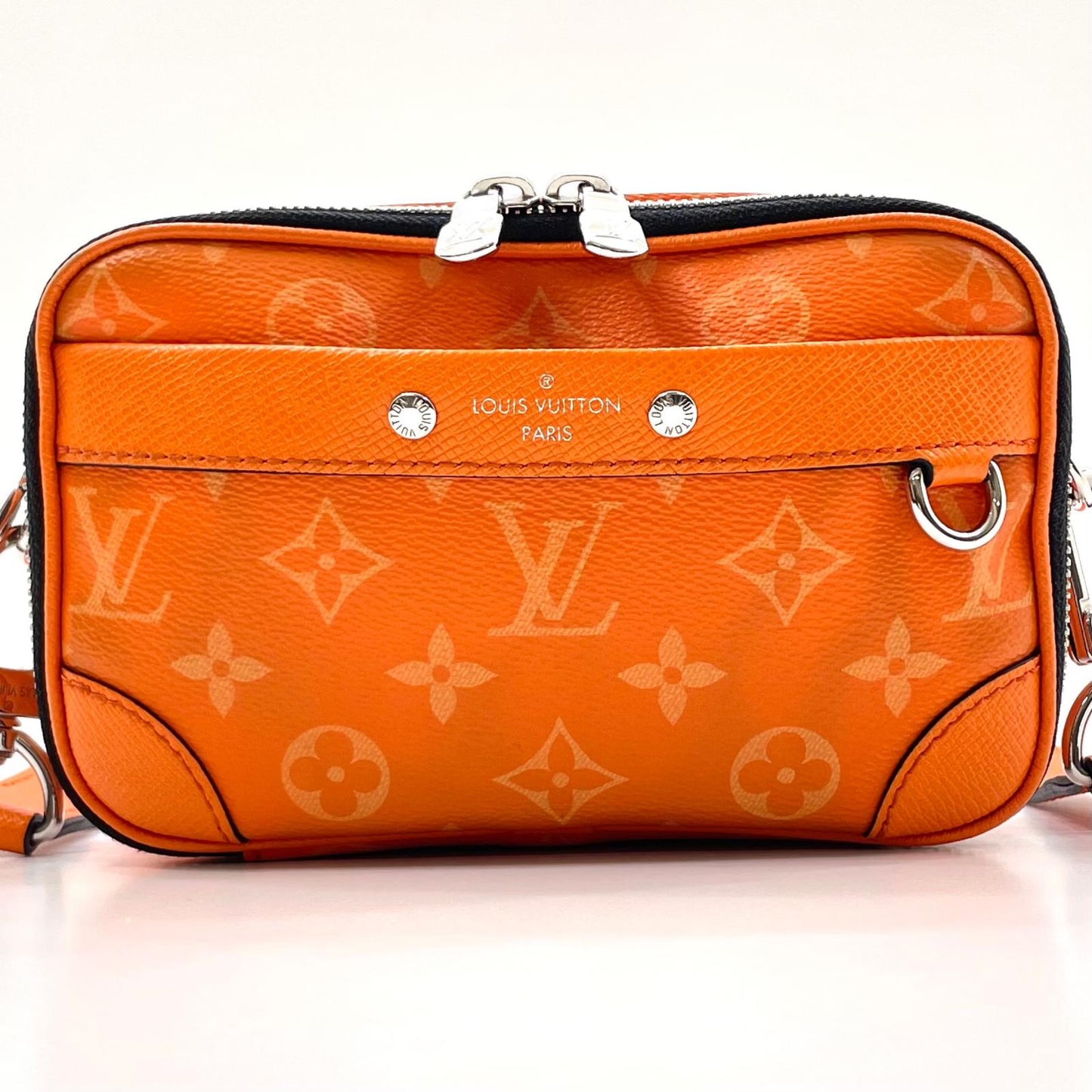 【中古】LOUIS VUITTON | ルイ・ヴィトン アルファ ウェアラブル ウォレットNV タイガラマ ショルダーバッグ M31073 オレンジ【尾張小牧店】