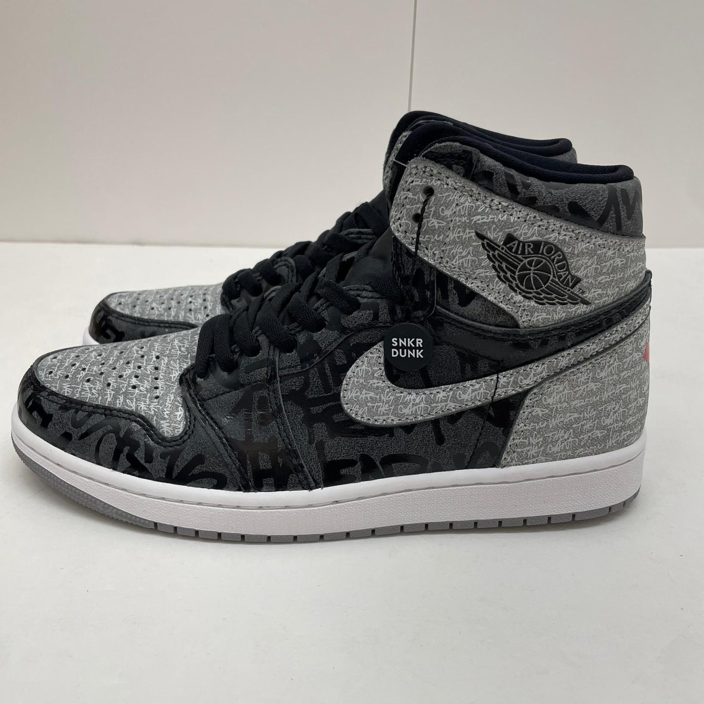 NIKE | ナイキ Air Jordan 1 High OG スニーカー 27.0cm 555088-036 グレー【尾張小牧店】
