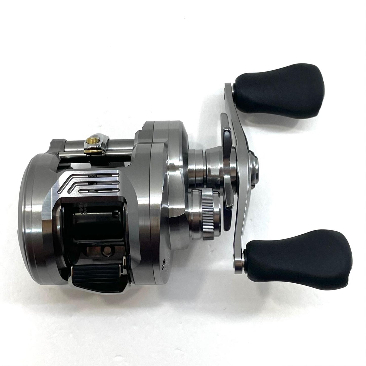 【フィッシング/釣り/釣具/リール】 【ベイトリール/右ハンドル】SHIMANO | シマノ 26カルカッタコンクエストDC 200HG【尾張小牧店】