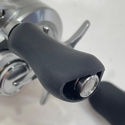 【フィッシング/釣り/釣具/リール】 【ベイトリール/右ハンドル】SHIMANO | シマノ 26カルカッタコンクエストDC 200HG【尾張小牧店】