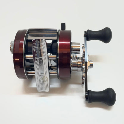 【フィッシング/釣り/釣具/リール】AbuGarcia | アブガルシア アンバサダー 1500Cバーガンディ No,000002【尾張小牧店】