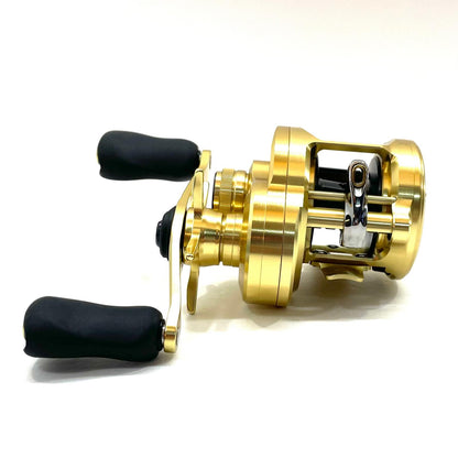 【フィッシング/釣り/釣具/リール】 【ベイトリール/右ハンドル】SHIMANO | シマノ 22カルカッタコンクエスト 200XG【尾張小牧店】