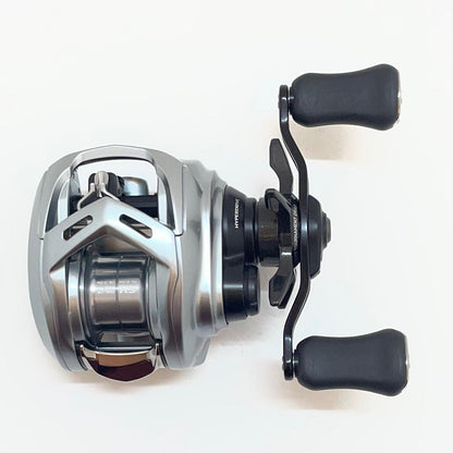 【フィッシング/釣り/釣具/リール】 【ベイトリール/右ハンドル】Daiwa | ダイワ 21 アルファス SV TW 800H【尾張小牧店】