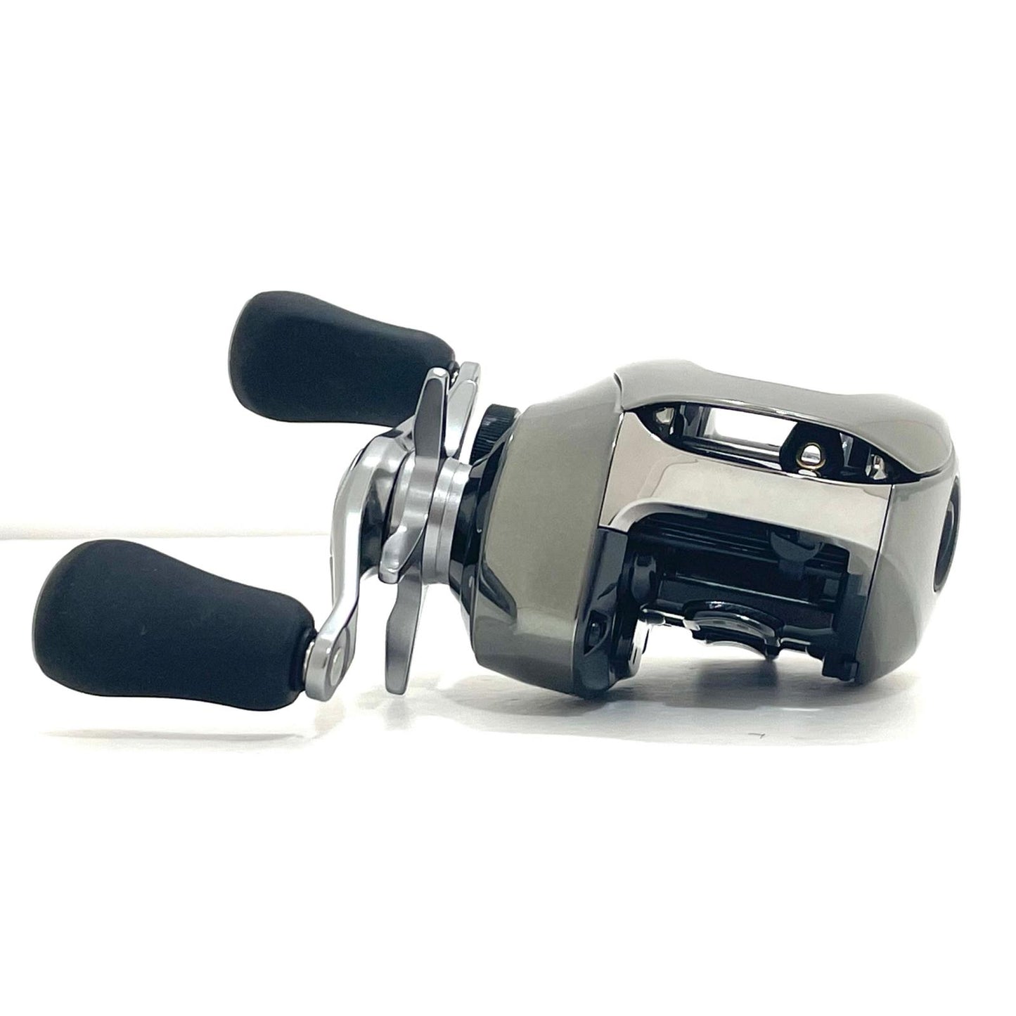 【フィッシング/釣り/釣具/リール】 【ベイトリール/右ハンドル】SHIMANO | シマノ 25アンタレス 100HG【尾張小牧店】