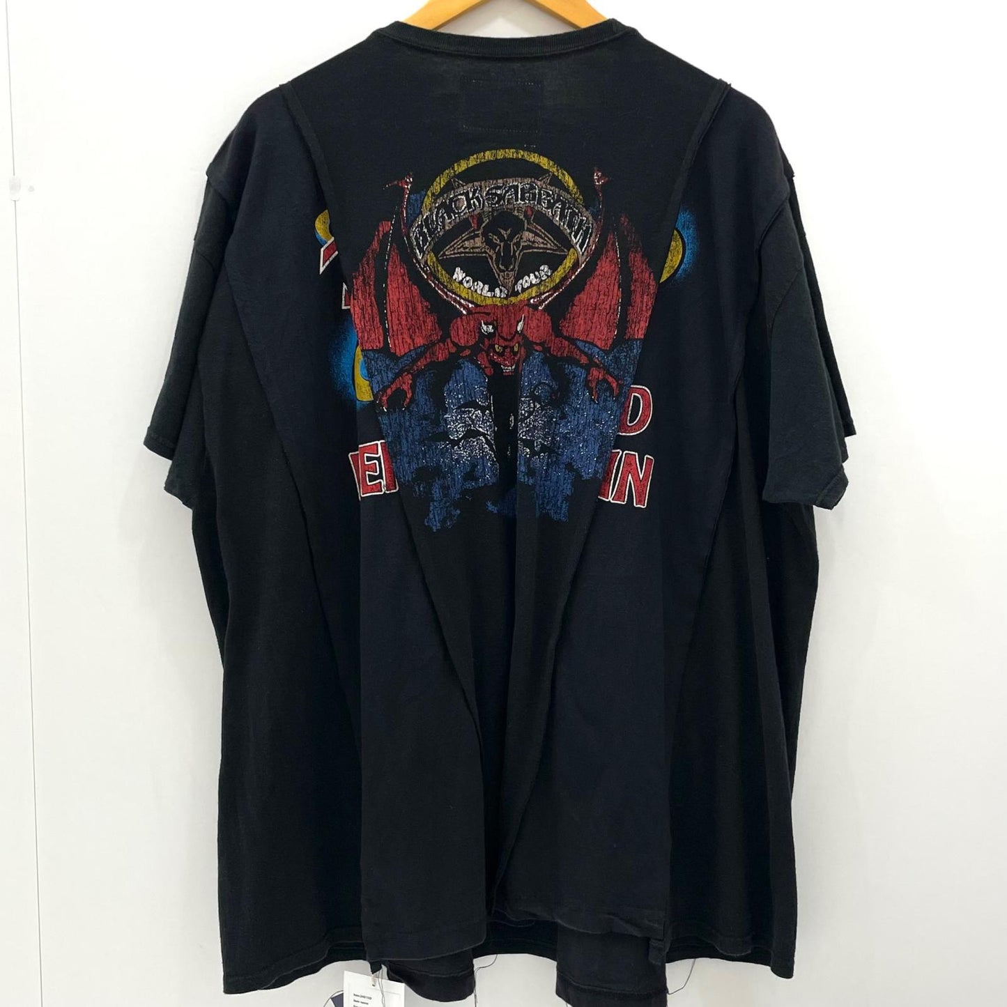 【中古】EMOTIONAL WORLD×DISCOVERED | エモーショナルワールド×ディスカバード 半袖Ｔシャツ ブラック サイズ：FreeSize【尾張小牧店】