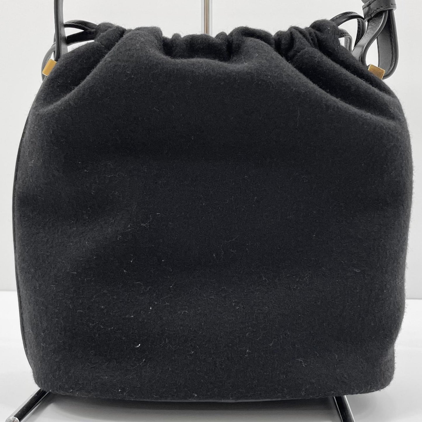 【中古】SAINT LAURENT | サンローランパリ リヴ ゴーシュ バケットバッグ ショルダーバッグ TCT710261 ブラック【尾張小牧店】