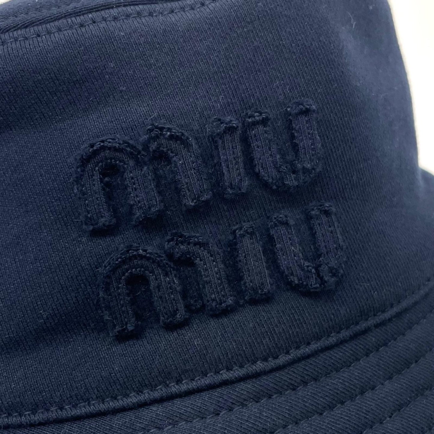 【中古】Miu Miu | ミュウ ミュウ バケットハット 5HC196 ダークネイビー サイズ：L【尾張小牧店】