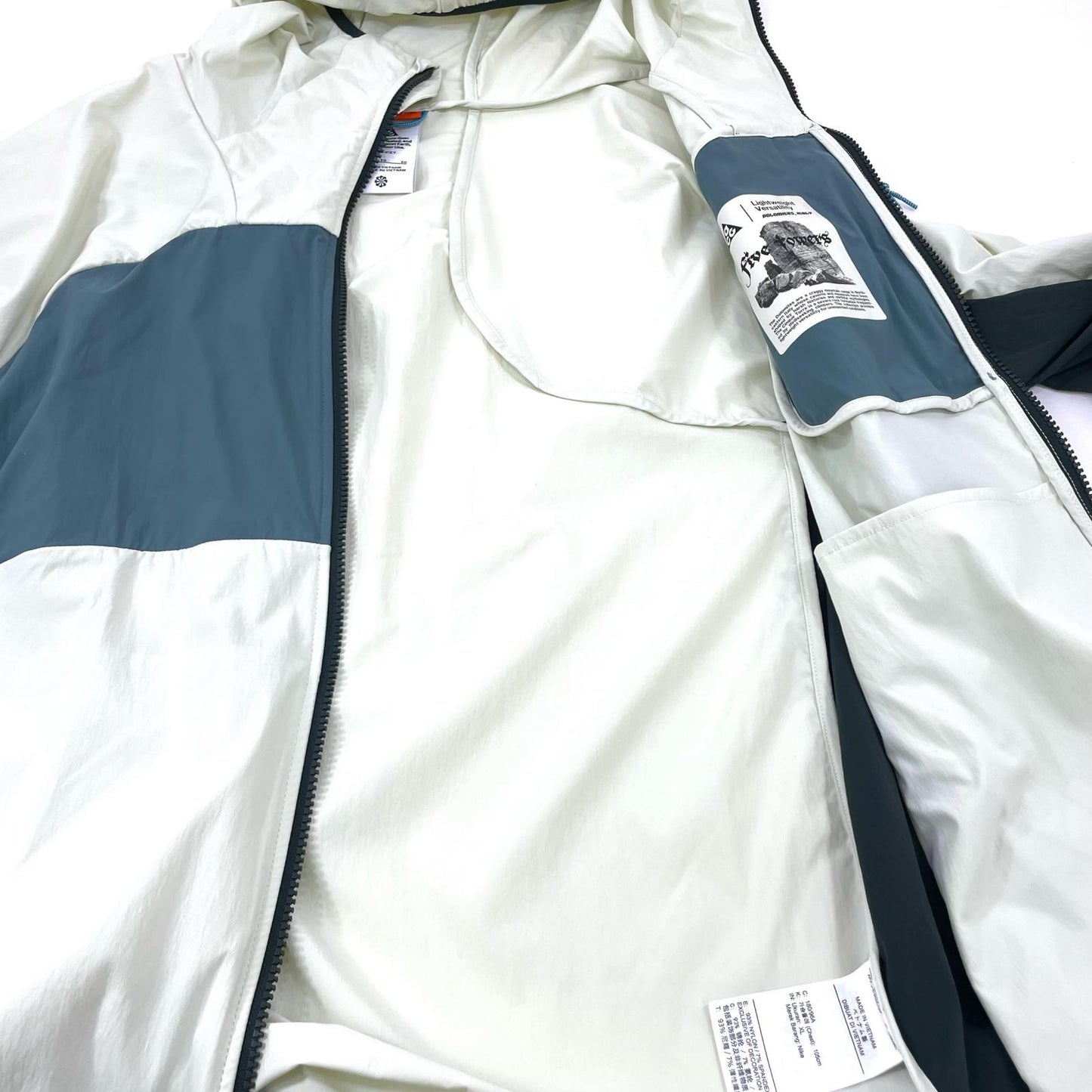 NIKE | ナイキ ACG UV FIVE TOWER JACKET ナイロンジャケット IF0960-020 ベージュ サイズ：XL【尾張小牧店】