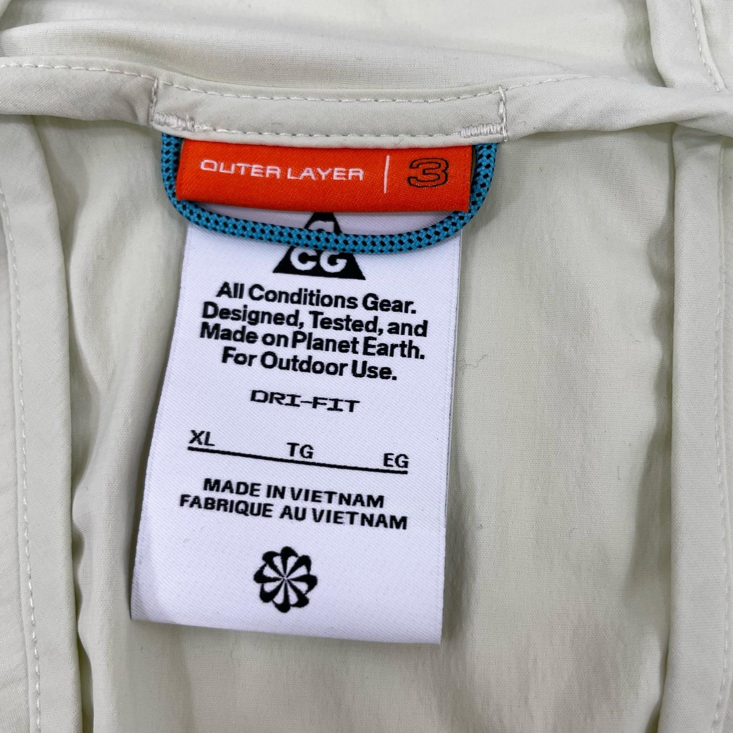 NIKE | ナイキ ACG UV FIVE TOWER JACKET ナイロンジャケット IF0960-020 ベージュ サイズ：XL【尾張小牧店】