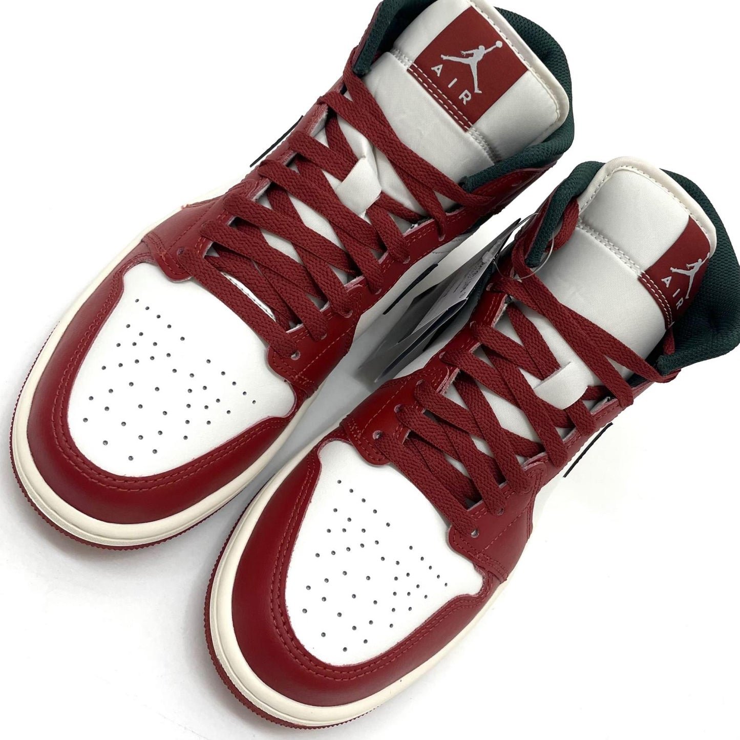 【中古】NIKE | ナイキ Air Jordan 1 Mid "Sail/Pure Platinum/Redstone/Midnight Green"　エアジョーダン1 ミッド "セイル/ピュアプラチナム/レッドストーン/ミッドナイトグリーン"　スニーカー 靴 DQ8426-105 レッド 27cm【尾張小牧店】