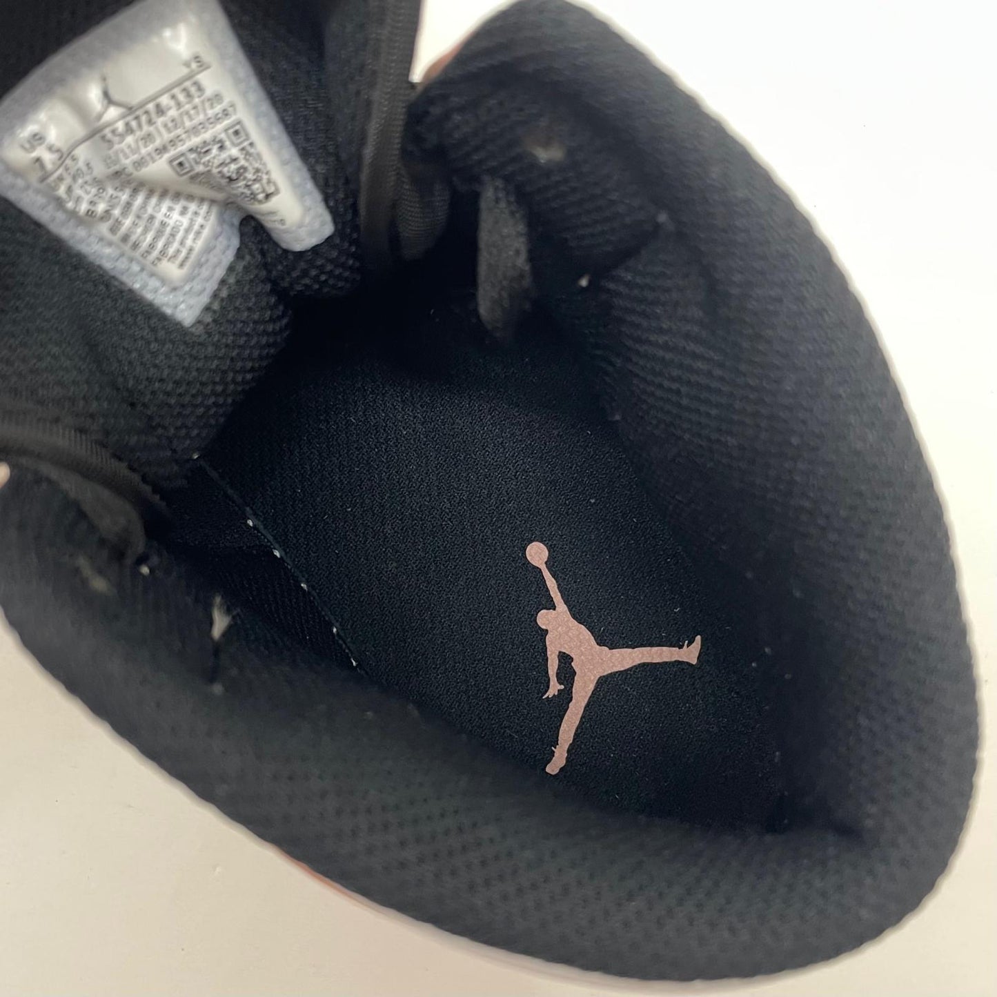 【中古】NIKE | ナイキ Air Jordan 1 Mid "White/Black/Crimson Tint"　エアジョーダン1 ミッド "ホワイト/ブラック/クリムゾンティント"　スニーカー 靴　554724-133 ピンク×ホワイト×ブラック 25.5cm【尾張小牧店】