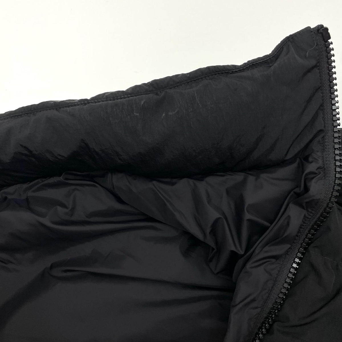 【中古】DIESEL | ディーゼル ダウンジャケット A14401 ブラック サイズ：50【尾張小牧店】
