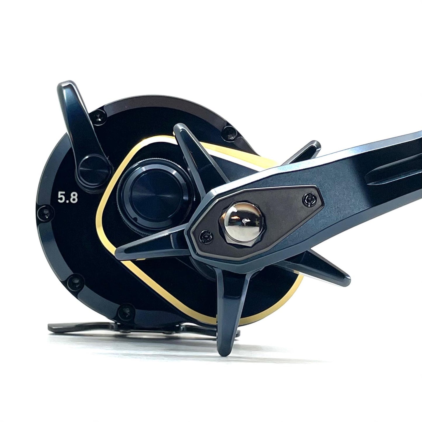 【フィッシング/釣り/釣具/リール】 【ベイトリール/右ハンドル】Daiwa | ダイワ ※付属品なし　25ソルティガ　35H【尾張小牧店】